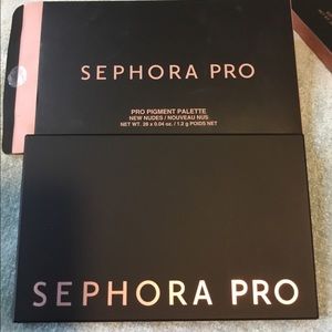 Sephora eyeshadow palette.
